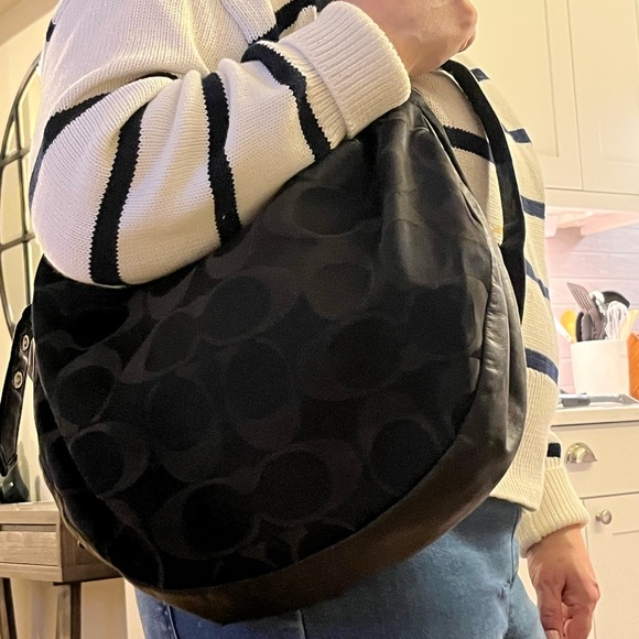 Coach handbag - Picture 14 of 14